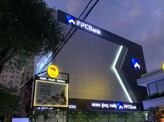Exterior Signboards & Billboards by VIP Decor, photo 6